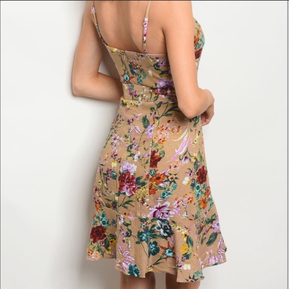 CLEARANCE ‼️✨MOCHA FLORAL DRESS - dress - Picture 3 of 3